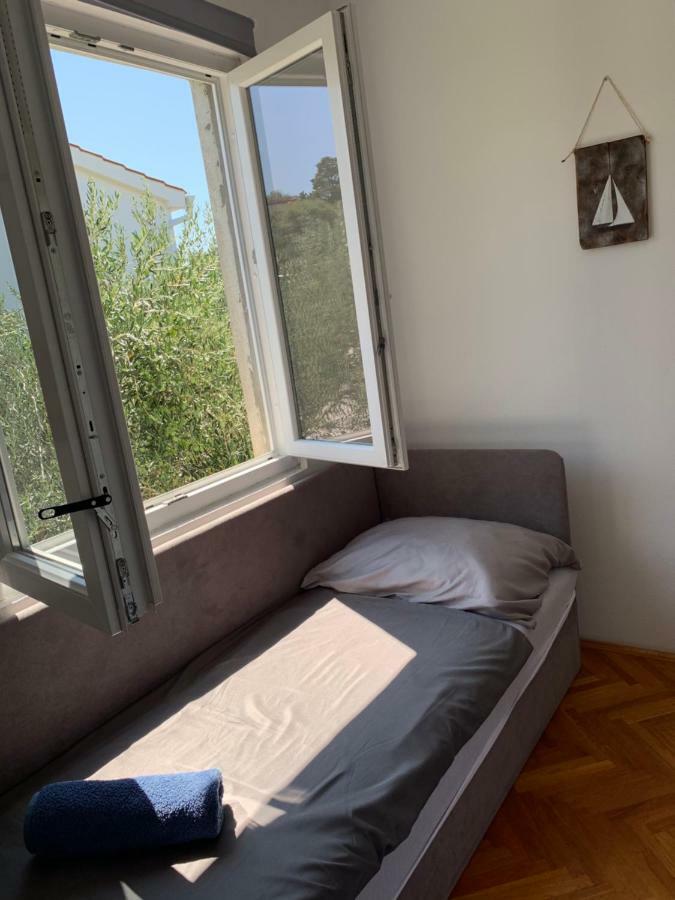 Apartment Trgici Barbat na Rabu Exterior foto